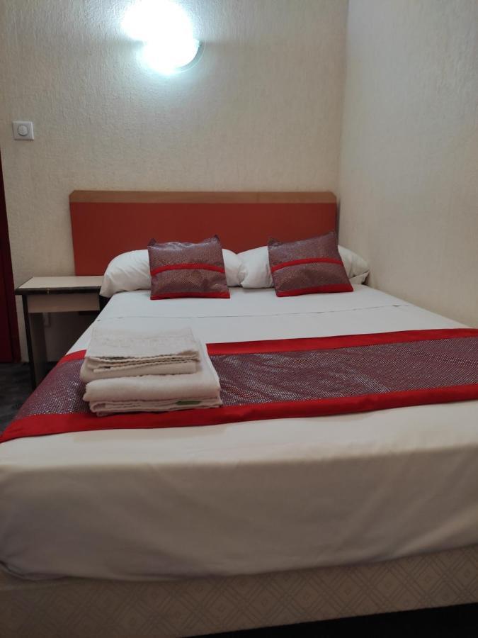Hotel Aux Armes De Belgique Lourdes Luaran gambar